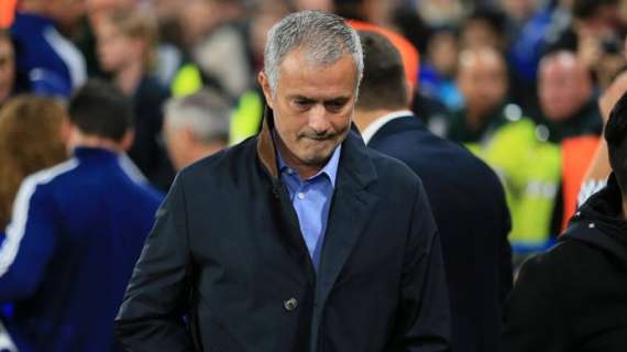 Jugones: Mourinho espera al United