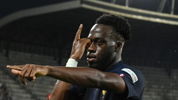 Rennes, Kalimuendo en la agenda de Leverkusen o Newcastle