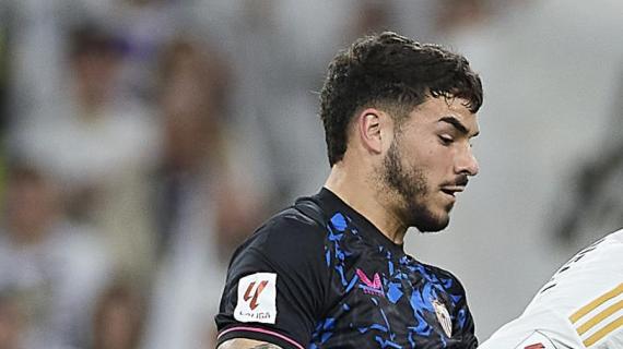 Sevilla FC, Isaac Romero expulsado en su primera acción. Los andaluces con 9