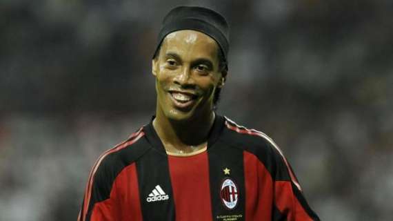 Nacional de Montevideo busca un patrocinador para sumar a Ronaldinho