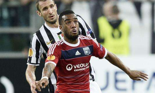 Francia, Lyon retiene el liderato goleando al Montpellier