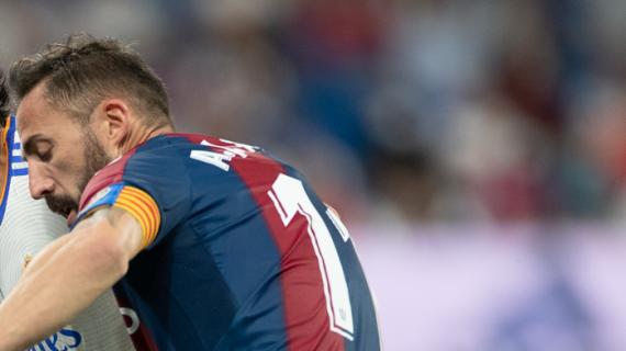 Descanso: Levante UD - FC Barcelona 2-0