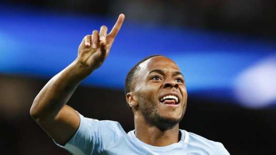 Sterling convierte el cuarto gol del Manchester City (4-0)