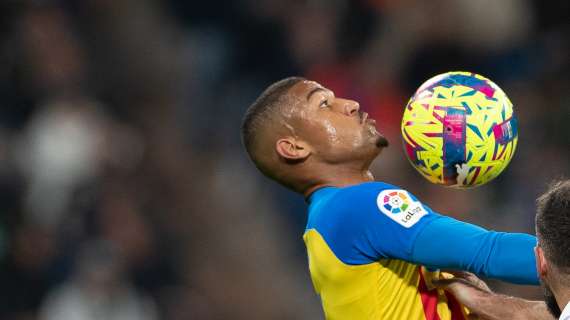 Lino adelanta al Valencia CF en el Martínez Valero (0-1)