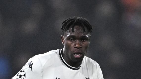 Galatasaray, internto por Singo