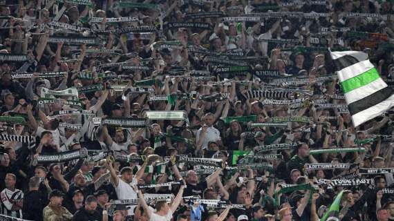 OFICIAL: Borussia Mönchengladbach, renueva Bénes