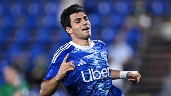 Valencia CF, el Ipswich Town se entromete en la carrera por Iván Azón