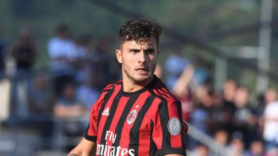 Milan, Cutrone podría jugar en el Bari