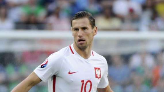 Rusia, el ex sevillista Krychowiak vuelve a convertir un gol para el Lokomotiv (4-0)