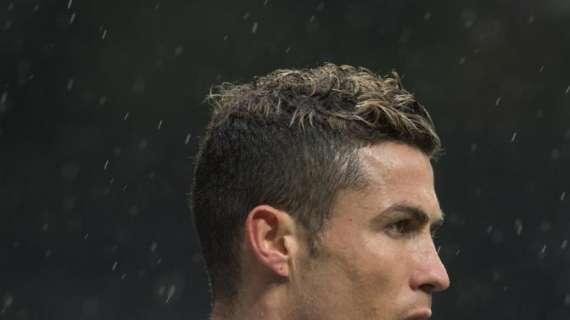 Cristiano Ronaldo anota el quinto gol del Madrid (5-1)