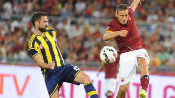Fenerbahçe, negociación para renovar al ex valencianista Mehmet Topal