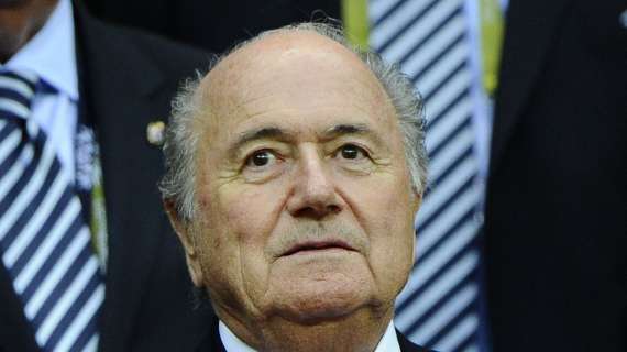 Blatter afirma que Uruguay no se quedará fuera del Mundial