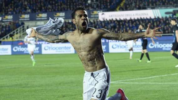 L'Esportiu: "Alves, el crack"