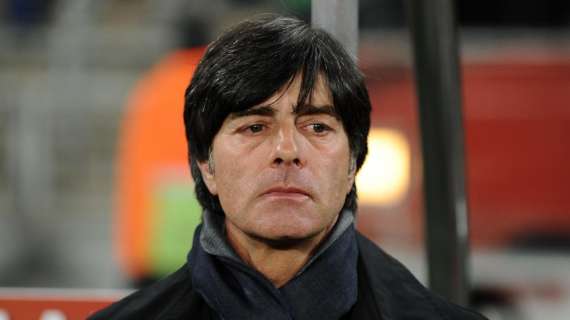 Alemania, Heynckes critica a Löw por descartar a Gomez para el Mundial