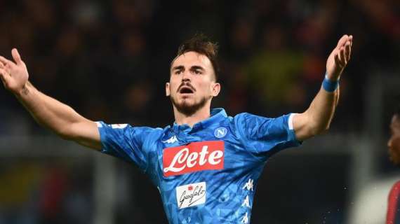 Italia, el Napoli remonta en Génova con gol de Fabián