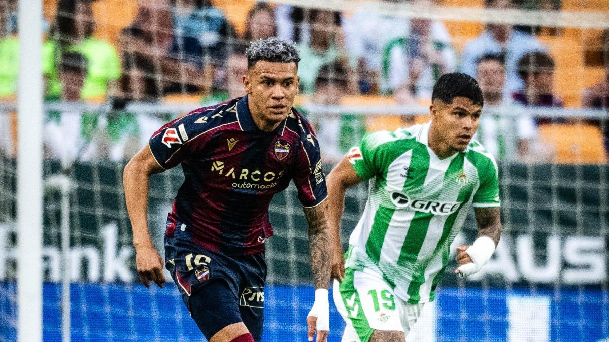 El RC Celta de Vigo mueve ficha por Kervin Arriaga