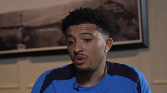 Manchester United, en peligro la salida de Jadon Sancho