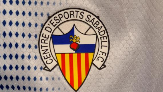 OFICIAL: CE Sabadell, llega cedido Javi Feria