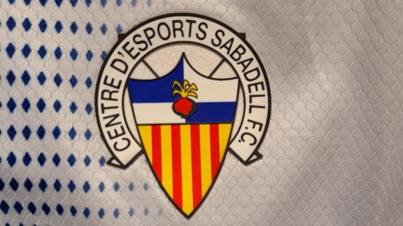 OFICIAL: CE Sabadell, firma Sergio Segura