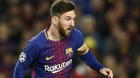 Messi atendido en la banda, posible molestia muscular