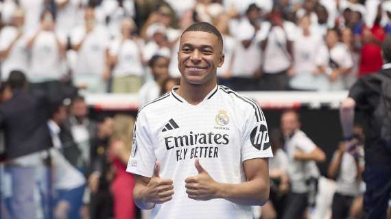 Mbappé: "Voy a dar la vida por este club y este escudo"