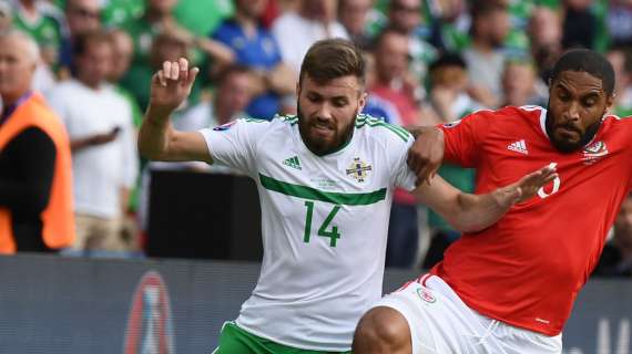 Leeds United, Stuart Dallas vuelve a entrenar 18 meses después