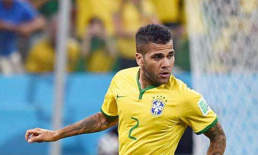 Brasil: Dunga deja fuera a Dani Alves de la Copa América