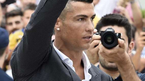 Correio da Manhâ, Cristiano Ronaldo medita retirar sus inversiones en España