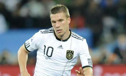Arsenal, Wenger: "Podolski está decepcionado"