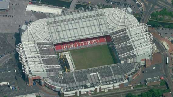 OFICIAL: Manchester United, firma Regan Poole