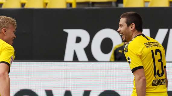 Borussia Dortmund, Raphael Guerreiro en el punto de mira de cuatro clubes ingleses