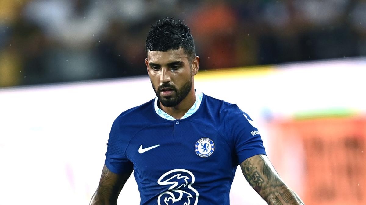 Emerson pide perdón tras la expulsión: "He defraudado a mis compañeros y a la afición del OM"