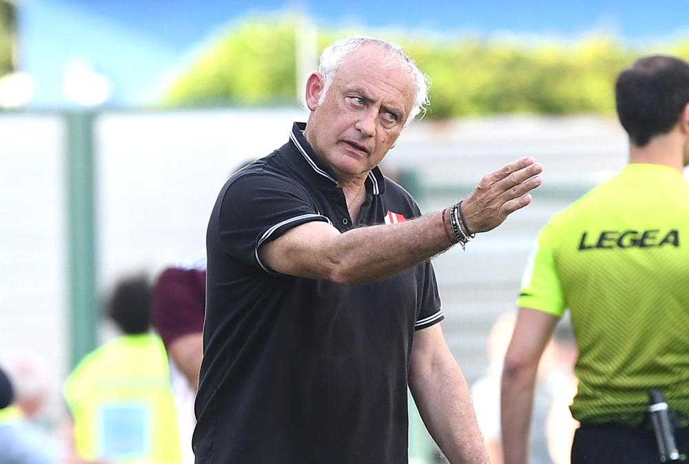 Mandorlini asegura: "Al SSC Napoli le sale todo de cara, pero el Inter FC sigue en primera fila para el Scudetto"