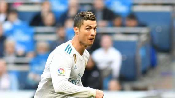 Cristiano Ronaldo anota el quinto (5-1)