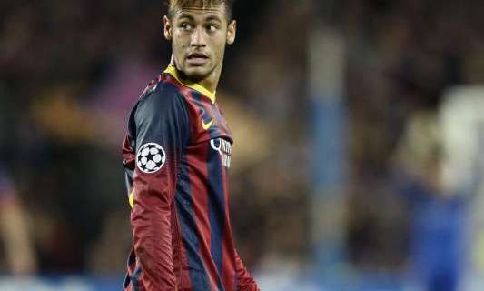 Sandro rescata a un Barça sin puntería