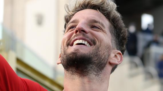Galatasaray, Okan Buruk quiere a Dries Mertens en su cuerpo técnico
