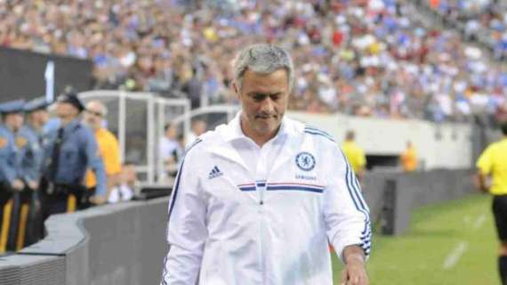 Chelsea, Mourinho: "Torres no me ha dicho que quiera irse"