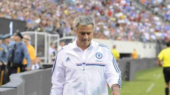 Mourinho: "Respeto profundamente a Van Gaal"