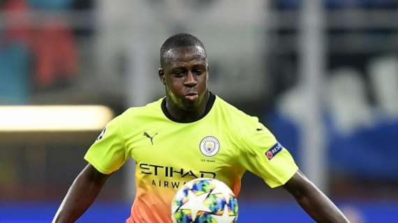 Manchester City, Benjamin Mendy se perderá la vuelta por sanción