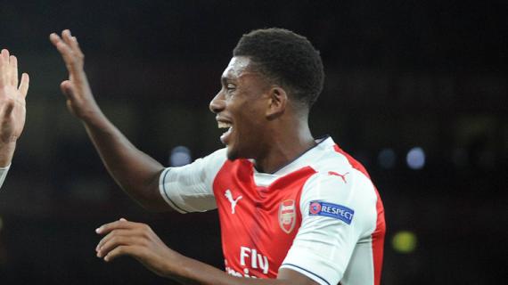 Galatasaray, interés en Alex Iwobi