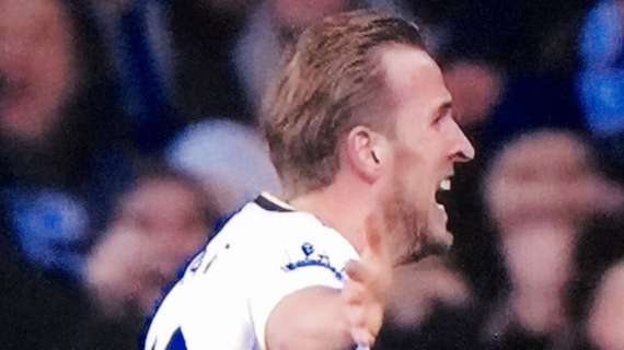 OFICIAL: Tottenham, Kane renueva hasta 2020