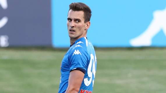 Napoli, el Inter sigue interesado en Milik. Su precio, 20 millones