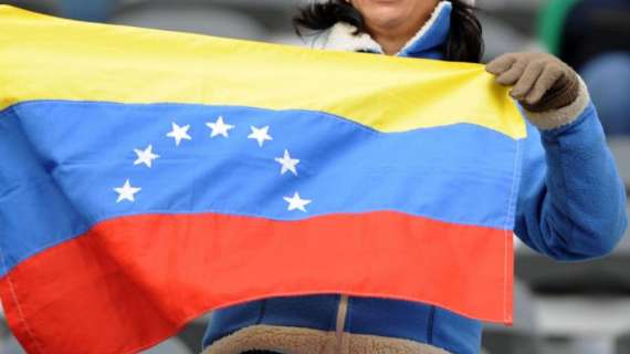 Venezuela, Dudamel pone su cargo a disposición de la Federacíon