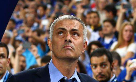 El Chelsea emite un comunicado de apoyo a Mourinho y al equipo