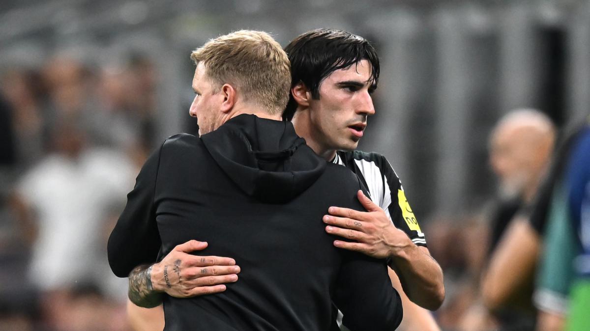Newcastle, Howe se rinde a Tonali: "Qué carácter durante la sanción"