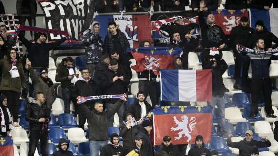 Olympique Lyon, Bard jugará en el Niza