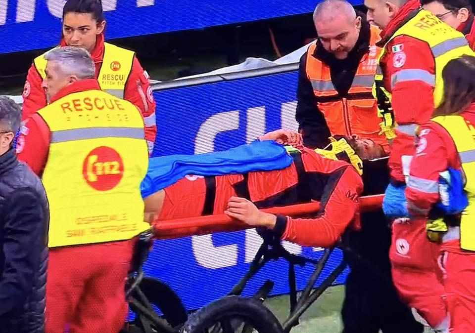 El AC Milan pierde a Loftus-Cheek: fractura en los dientes superiores y operación del hueso alveolar maxilar