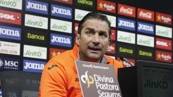 Valencia, Pizzi: "Tenemos la misma necesidad de puntuar que Osasuna"