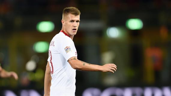 Legia Varsovia, firmó Damian Szymanski
