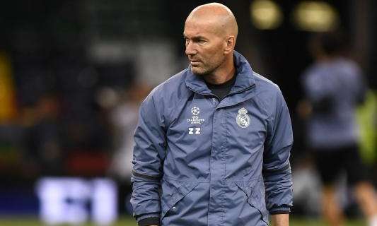 Zidane: "Pienso que hay otros entrenadores mejores. Dentro de diez años podemos hablar"